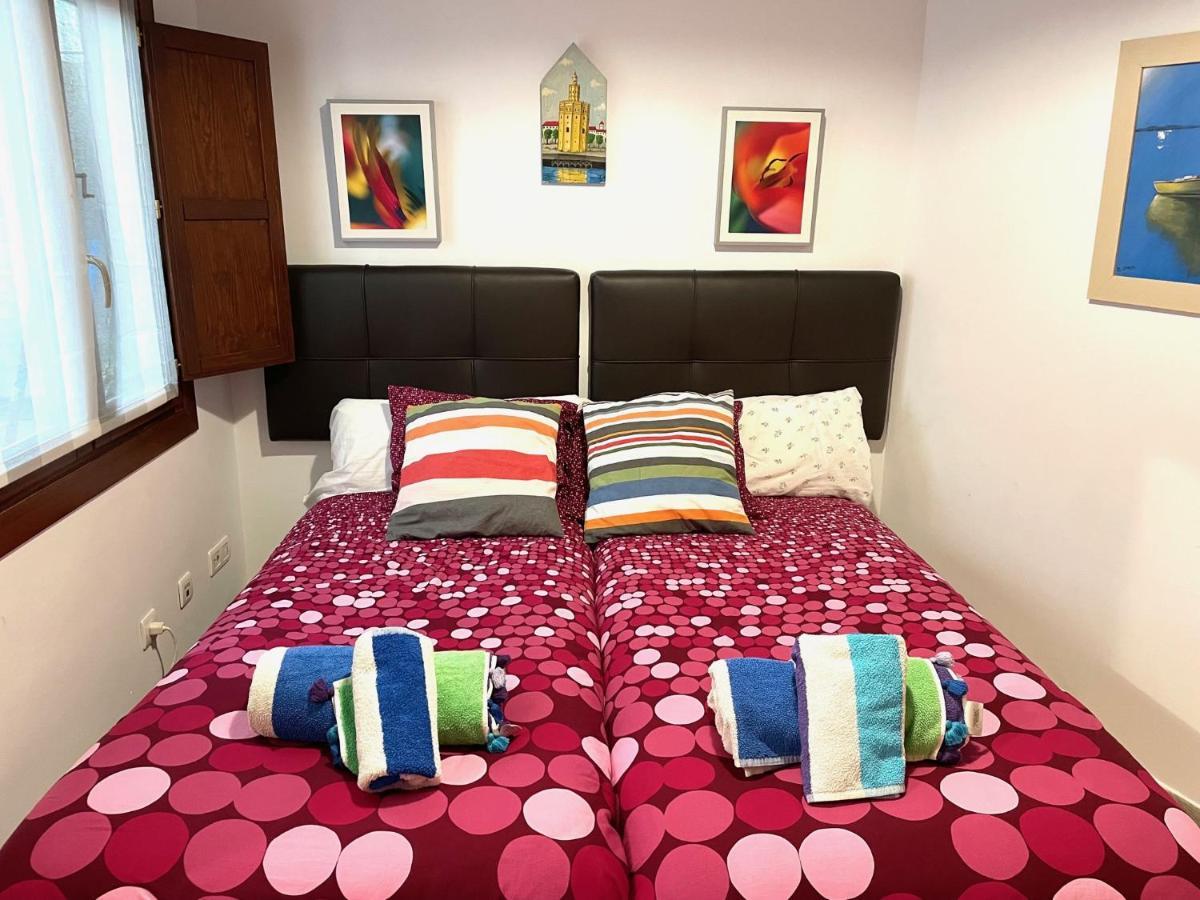 Apartamento Centro Plaza Salvador, Wifi Free& Parking Opcional Севілья Екстер'єр фото