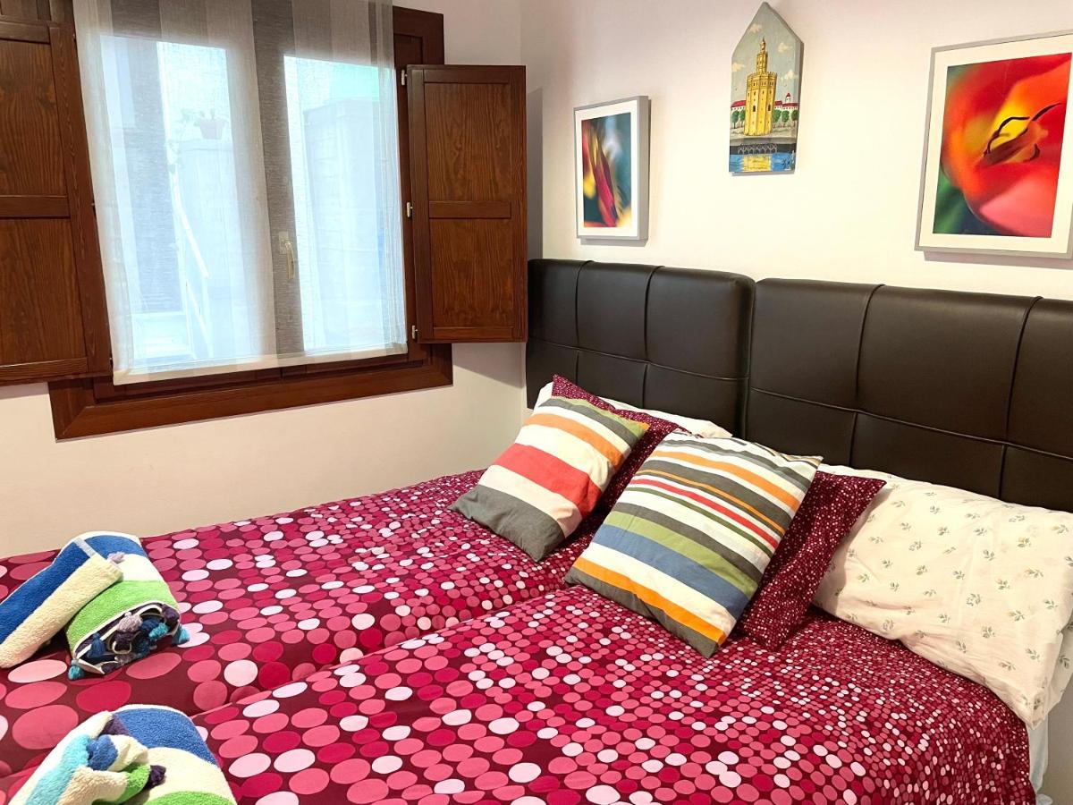 Apartamento Centro Plaza Salvador, Wifi Free& Parking Opcional Севілья Екстер'єр фото