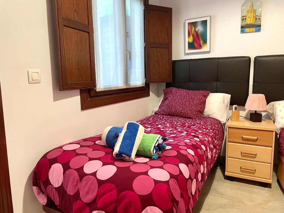 Apartamento Centro Plaza Salvador, Wifi Free& Parking Opcional Севілья Екстер'єр фото